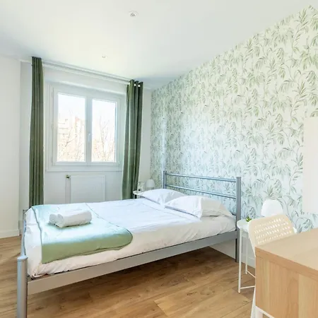 Magnifique F3 -galaxie- Equipe Apartmán